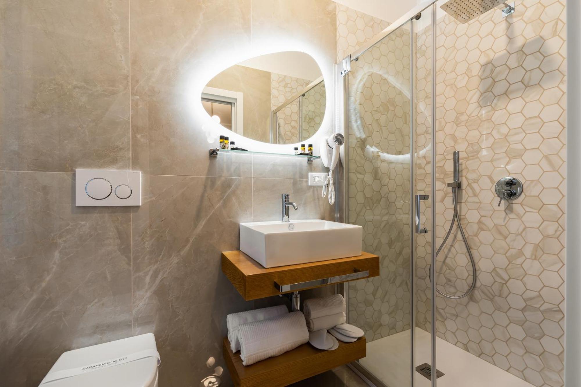 Albadea Deco&Jacuzzi Hotel Rome Exterior photo