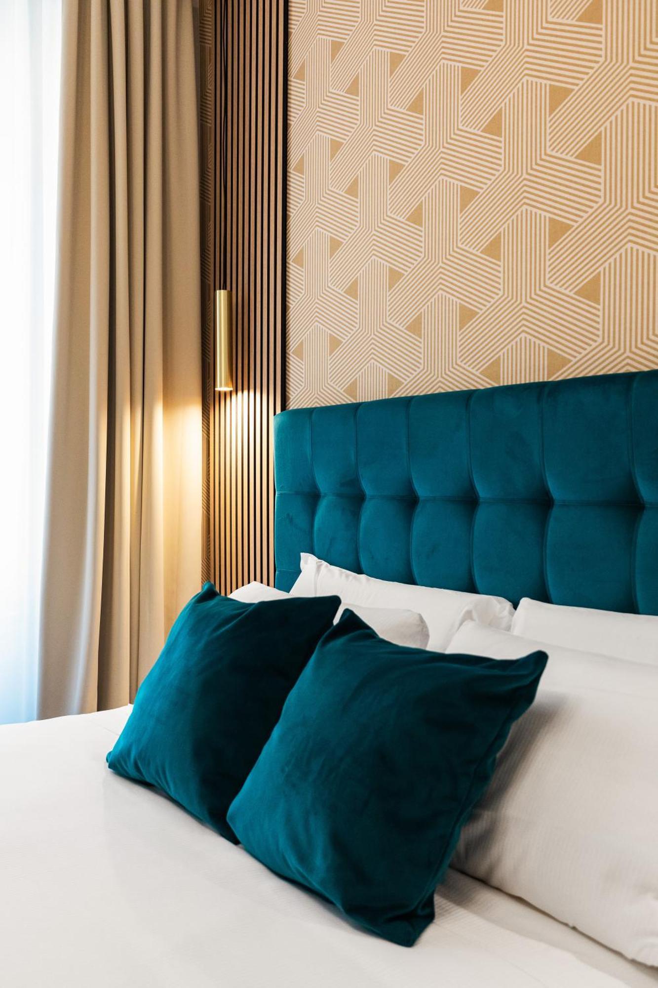 Albadea Deco&Jacuzzi Hotel Rome Exterior photo
