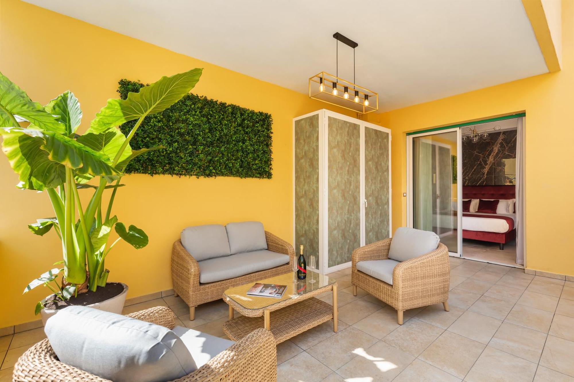 Albadea Deco&Jacuzzi Hotel Rome Exterior photo